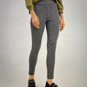 Ann Taylor Houndstooth Zip Pocket Leggings